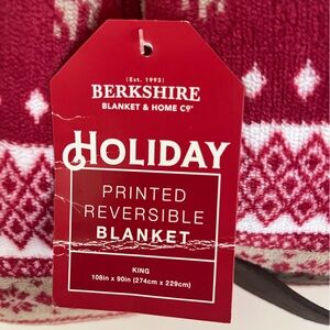 Berkshire holiday snowflake reversible king sized blanket